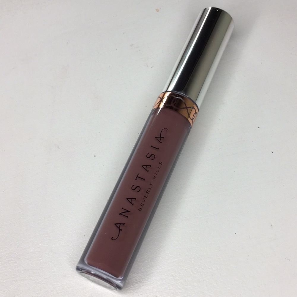 ABH liquid lipstick “ grim “